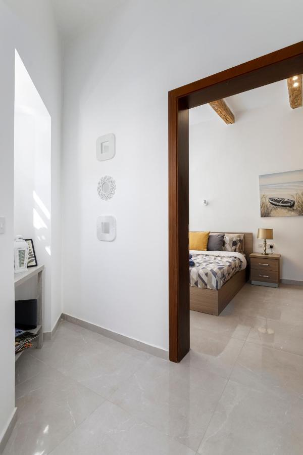 Modern, Cosy 1Bd Home - Close To Valletta Hamrun Екстериор снимка