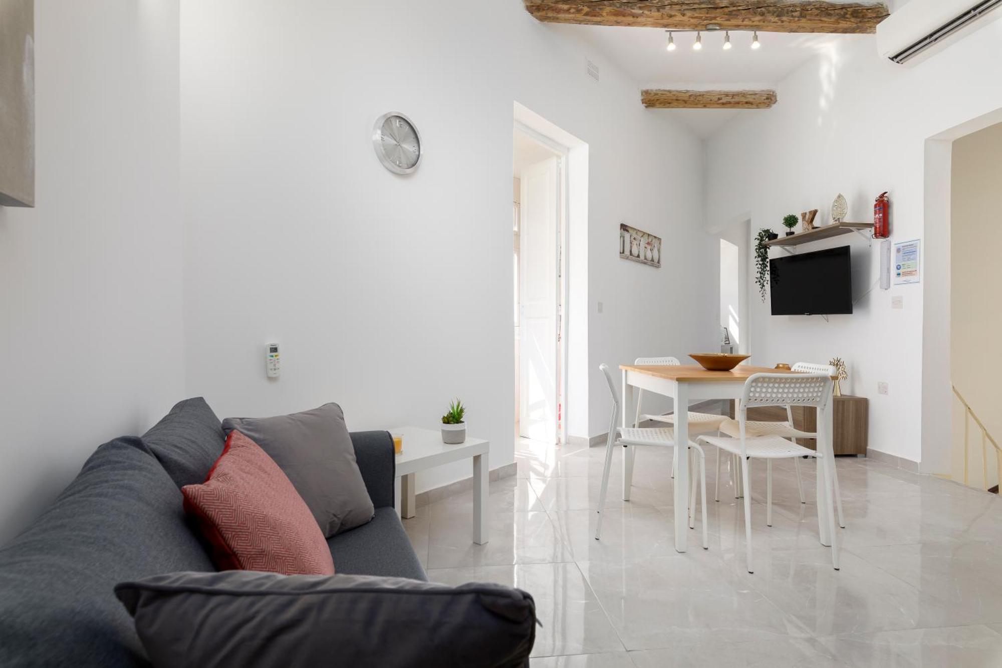 Modern, Cosy 1Bd Home - Close To Valletta Hamrun Екстериор снимка