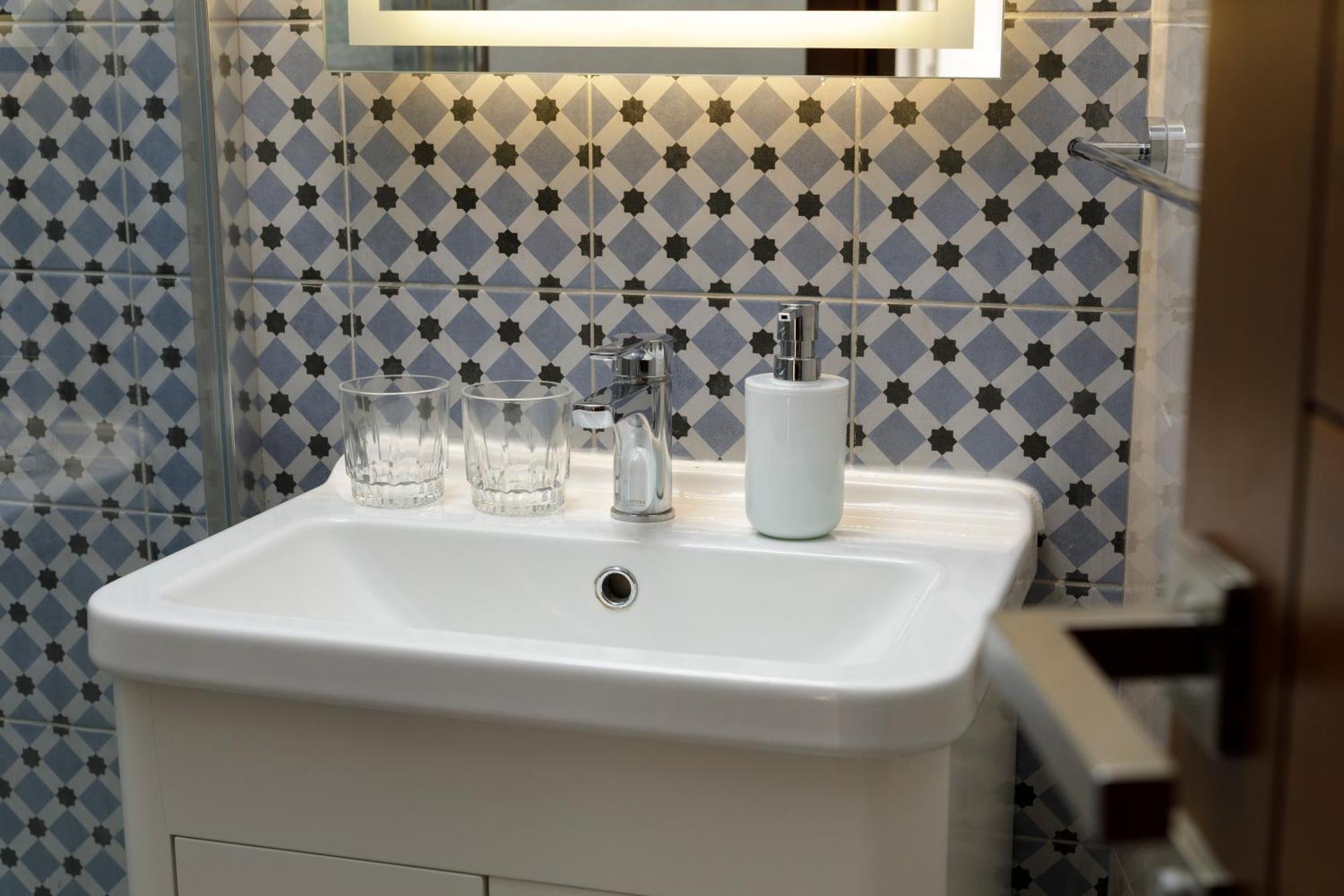Modern, Cosy 1Bd Home - Close To Valletta Hamrun Екстериор снимка
